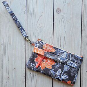NEW Gray Floral Small Travel Wristlet Zip Pouch On-The-Go Small Purse Wallet
